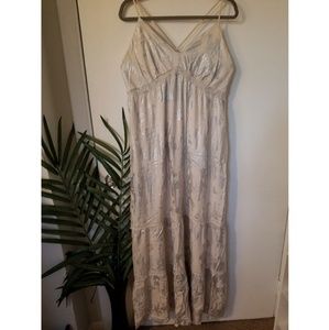 MOSSIMO MAXI DRESS